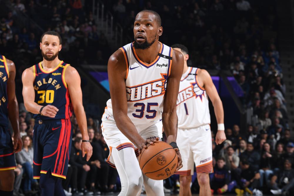 明了他在战 明了他在战