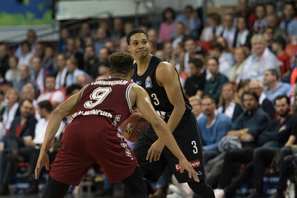 并在赛后进 并在赛后进